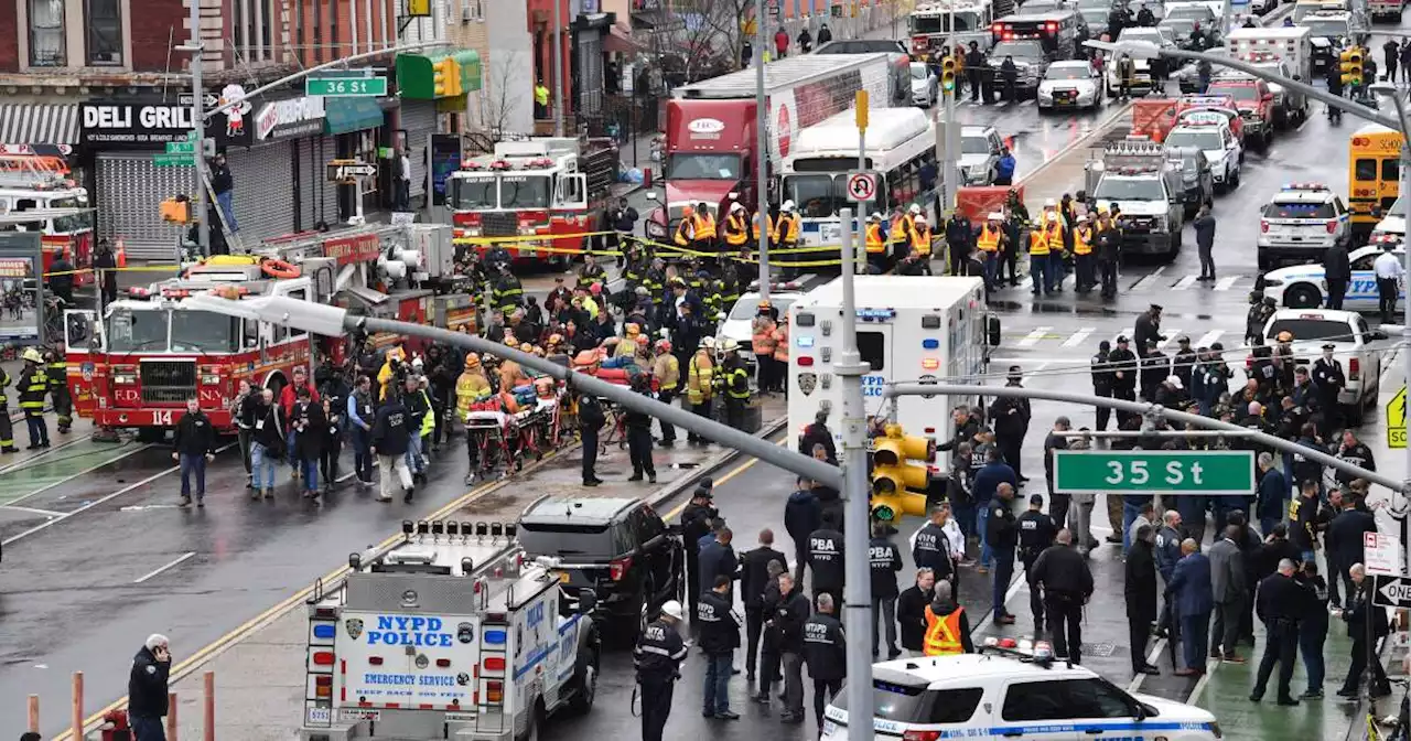 At least 5 people were shot at a NYC subway station