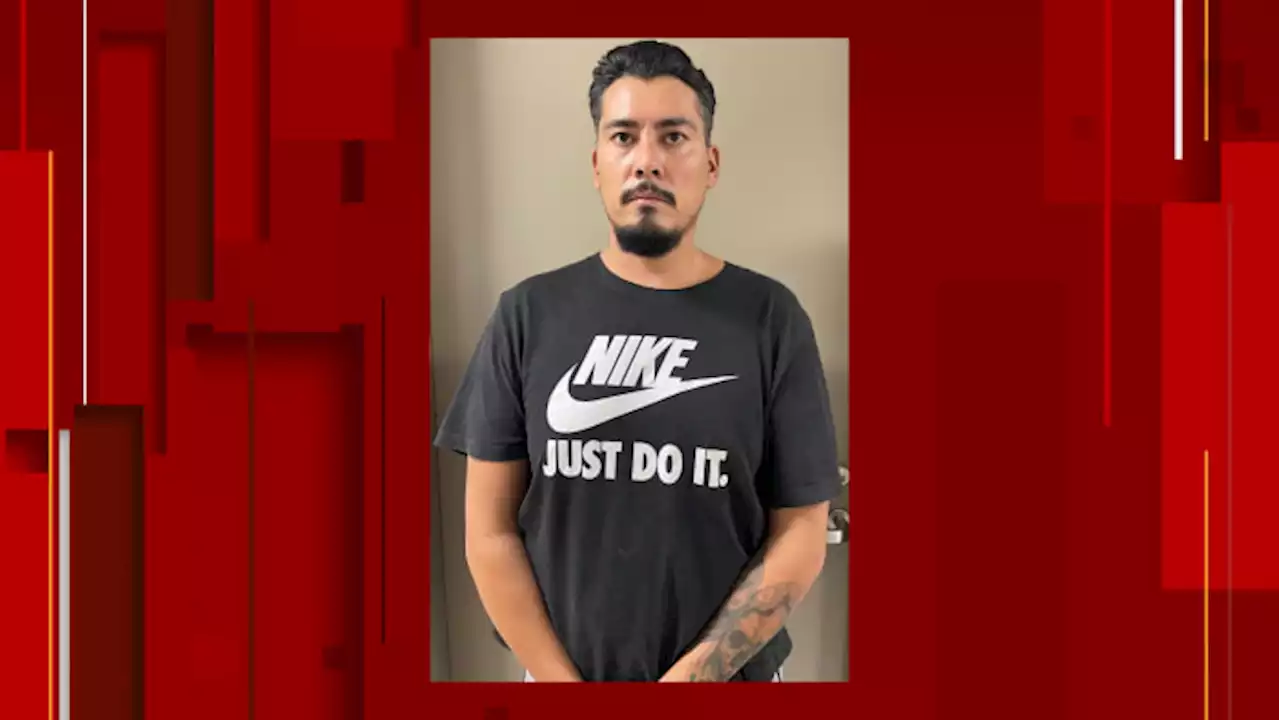 Man who skipped murder trial last year arrested in Mexico, extradited to Bexar County, DA’s office says