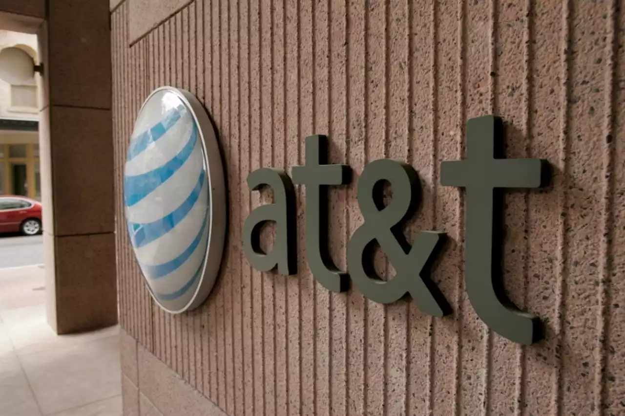 AT&T to hold Cerritos job fair on Wednesday, April 13