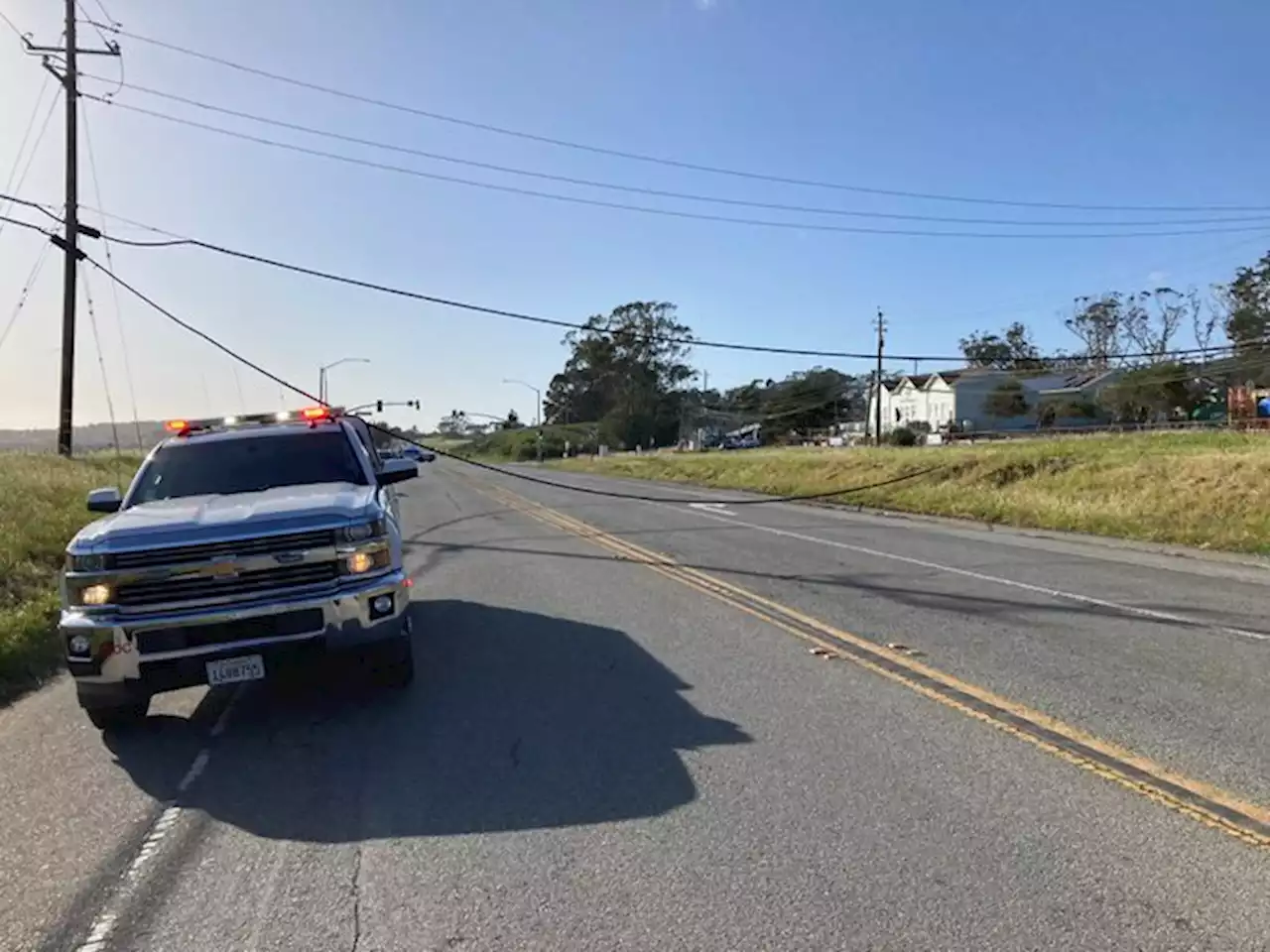 Highway 1 closed in El Granada after winds fell lines