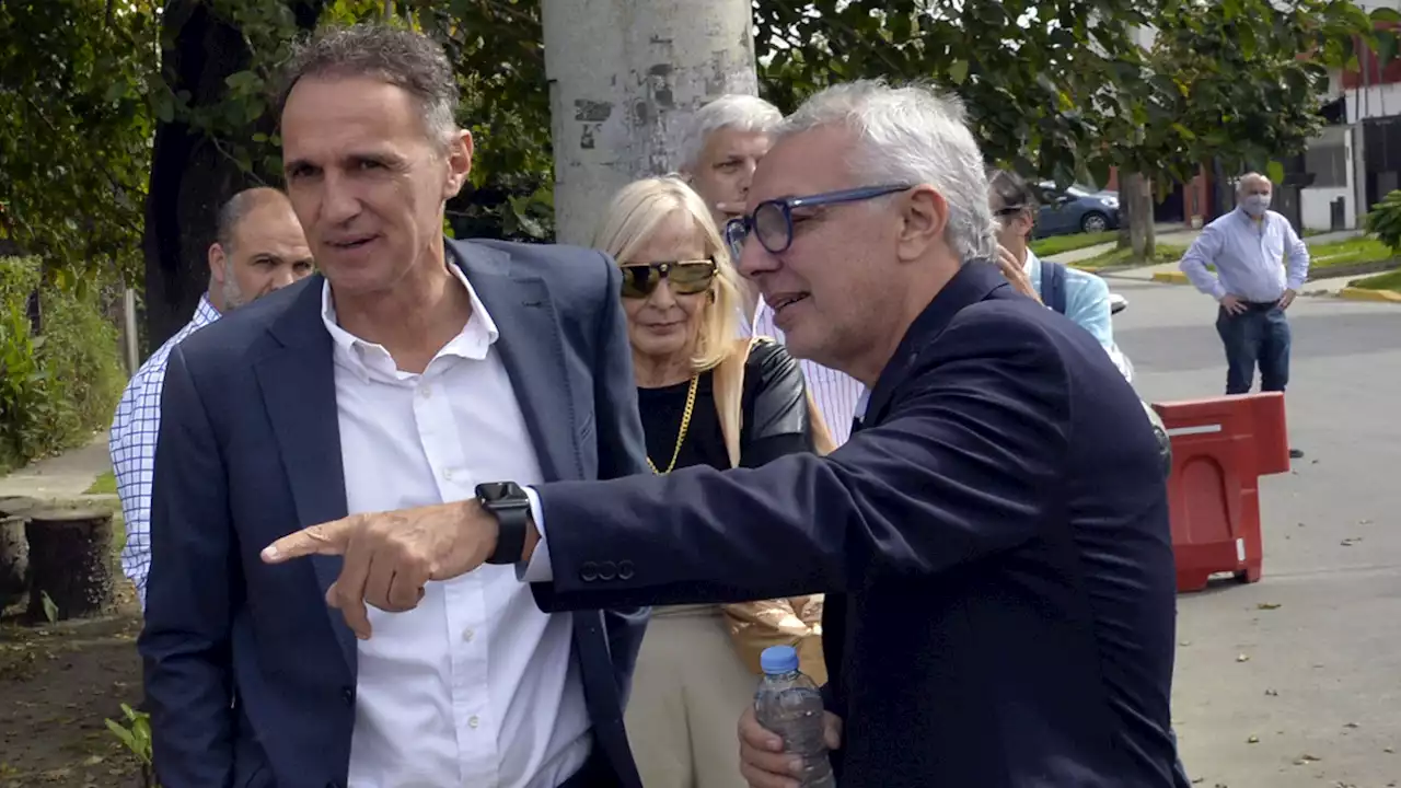 Julio Zamora y Gabriel Katopodis recorrieron la renovada Av. Juan B Justo (ex 197)