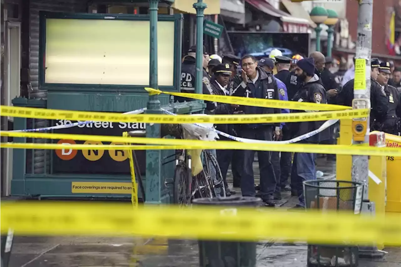 At least five people shot at Brooklyn subway station