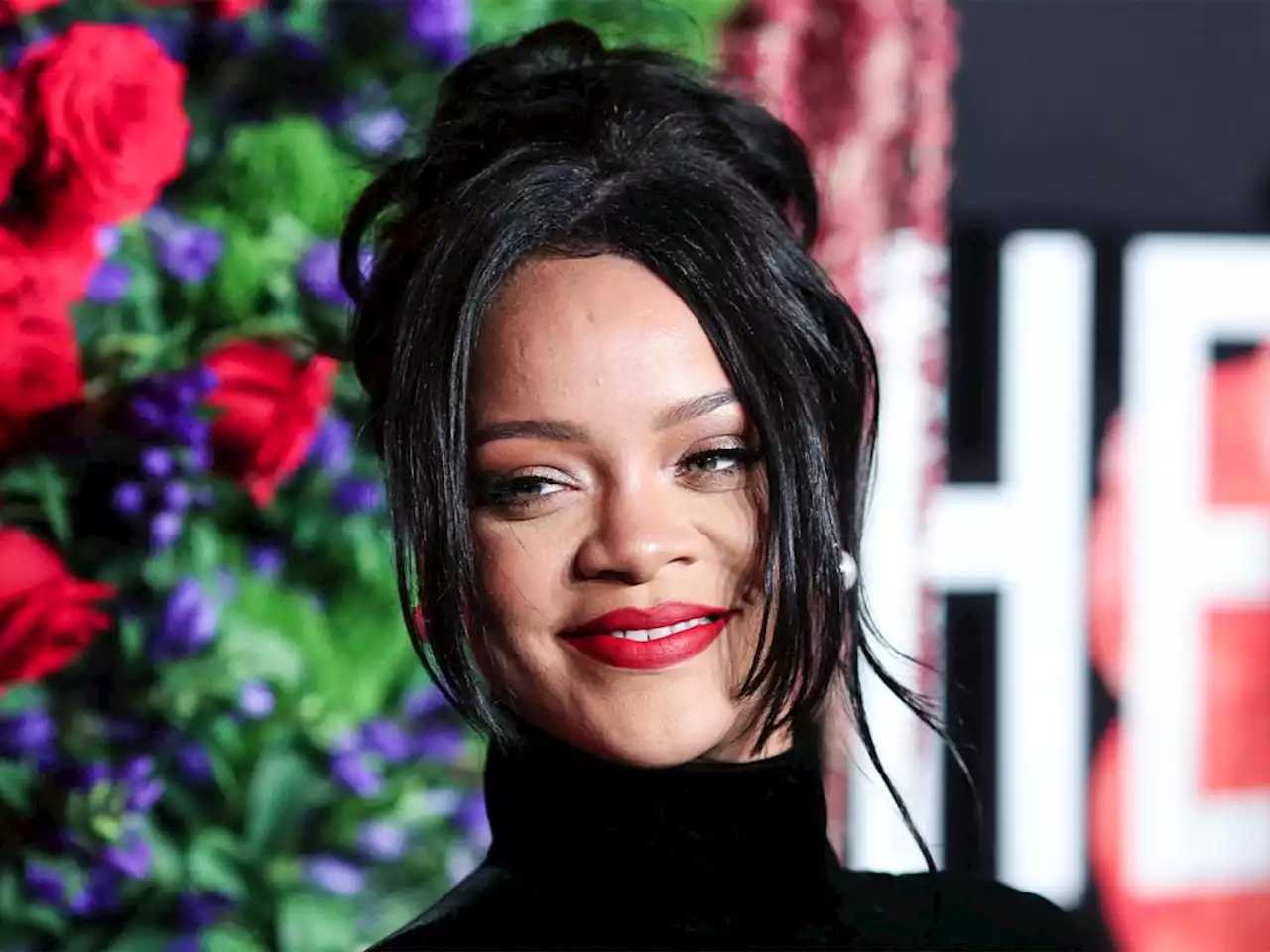 Rihanna Wore a Skintight Lace Bodysuit and Shared Powerful Words About Her Pregnant Body