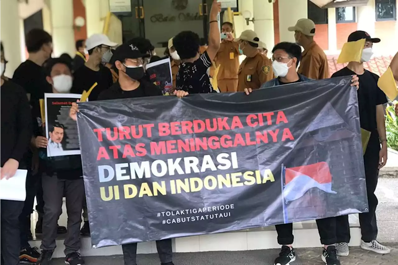 Datangi Kampus UI, Menko Luhut Didemo Mahasiswa