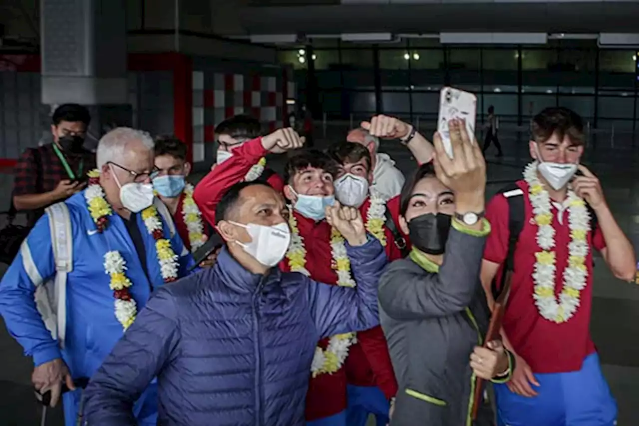 Turnamen IYC, Skuad U-18 Barcelona dan Atletico Madrid Tiba di Jakarta