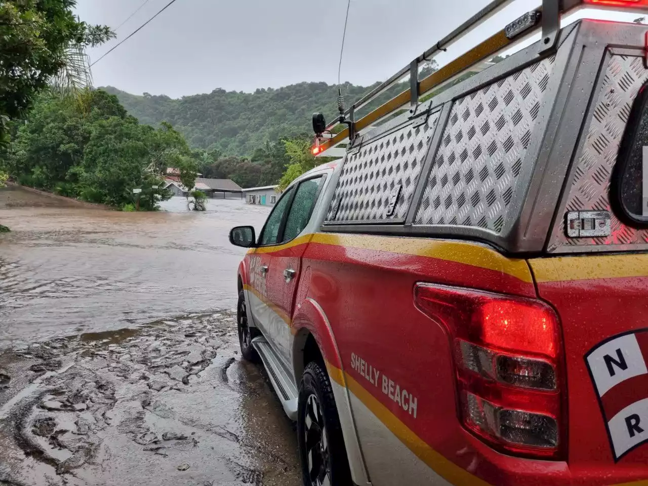 LIVE: KZN floods – Mosque collapsed, two people dead in Durban, 20 missing