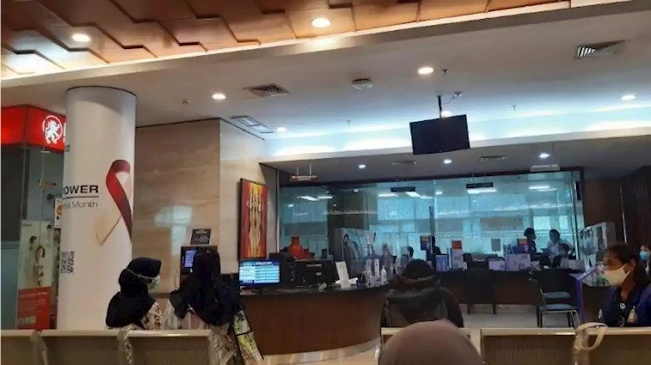 Dirawat di HCU, Ade Armando Alami Pendarahan di Otak - Tribunnews.com