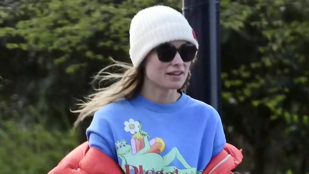 Olivia Wilde Is the Most Supportive Partner in Harry Styles’ Merch