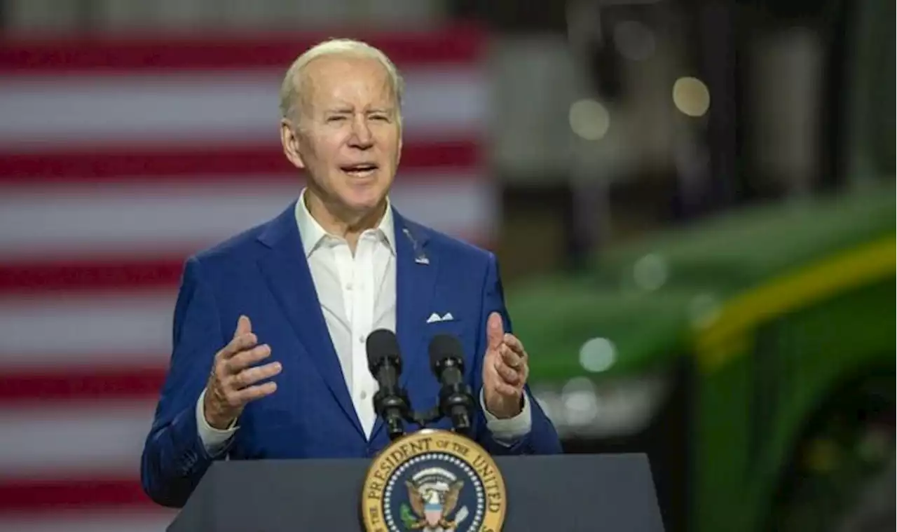 Joe Biden tentatively responds to reports of chemical weapons attack in Ukraine