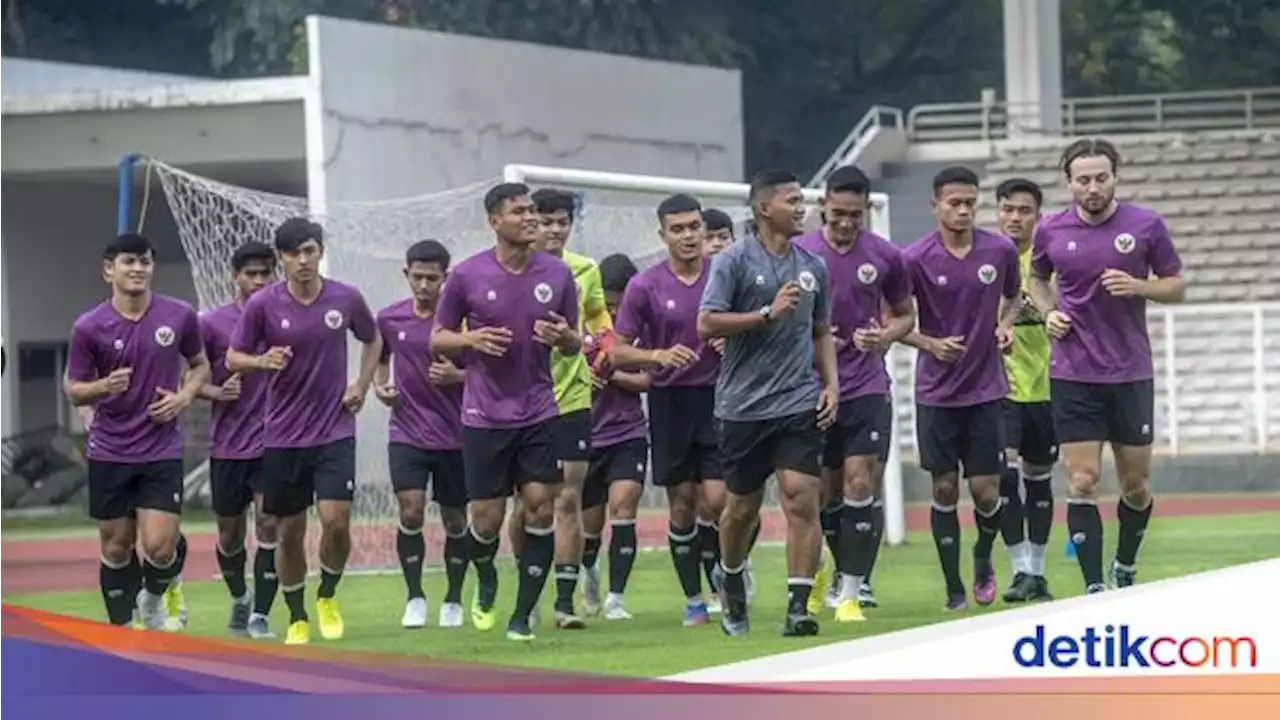 Potret Timnas U-23 Fokus Latihan Jelang SEA Games Vietnam