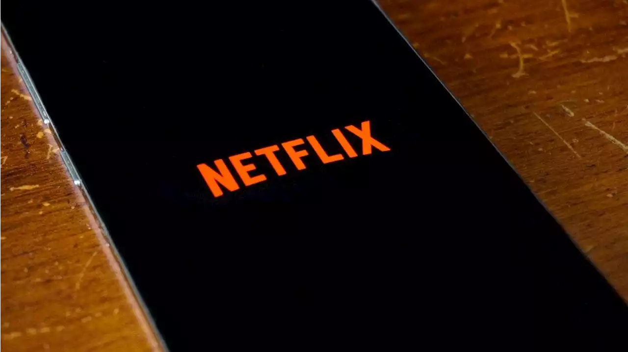 Российские пользователи через суд потребовали от Netflix 60 млн рублей за уход с рынка