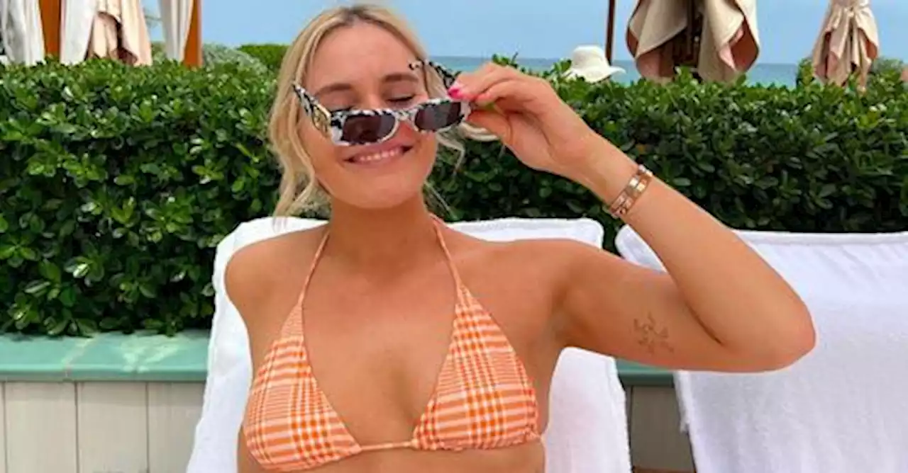 Gordon Ramsay's daughter Holly relaxes in a bikini in Florida