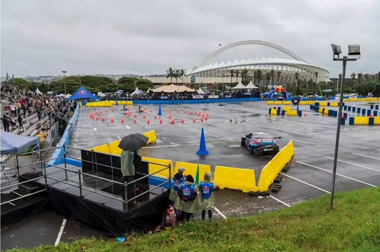 WATCH | Drifting in the wet - SA's new 2022 Red Bull Car Park Drift champ heads to World Finals | Wheels