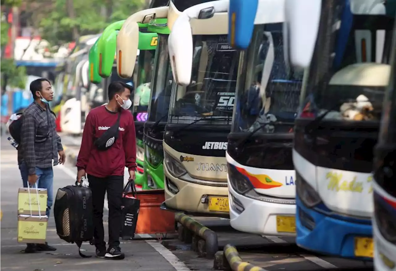 Bandung Sediakan 7.000 Bus Mudik 2022 |Republika Online