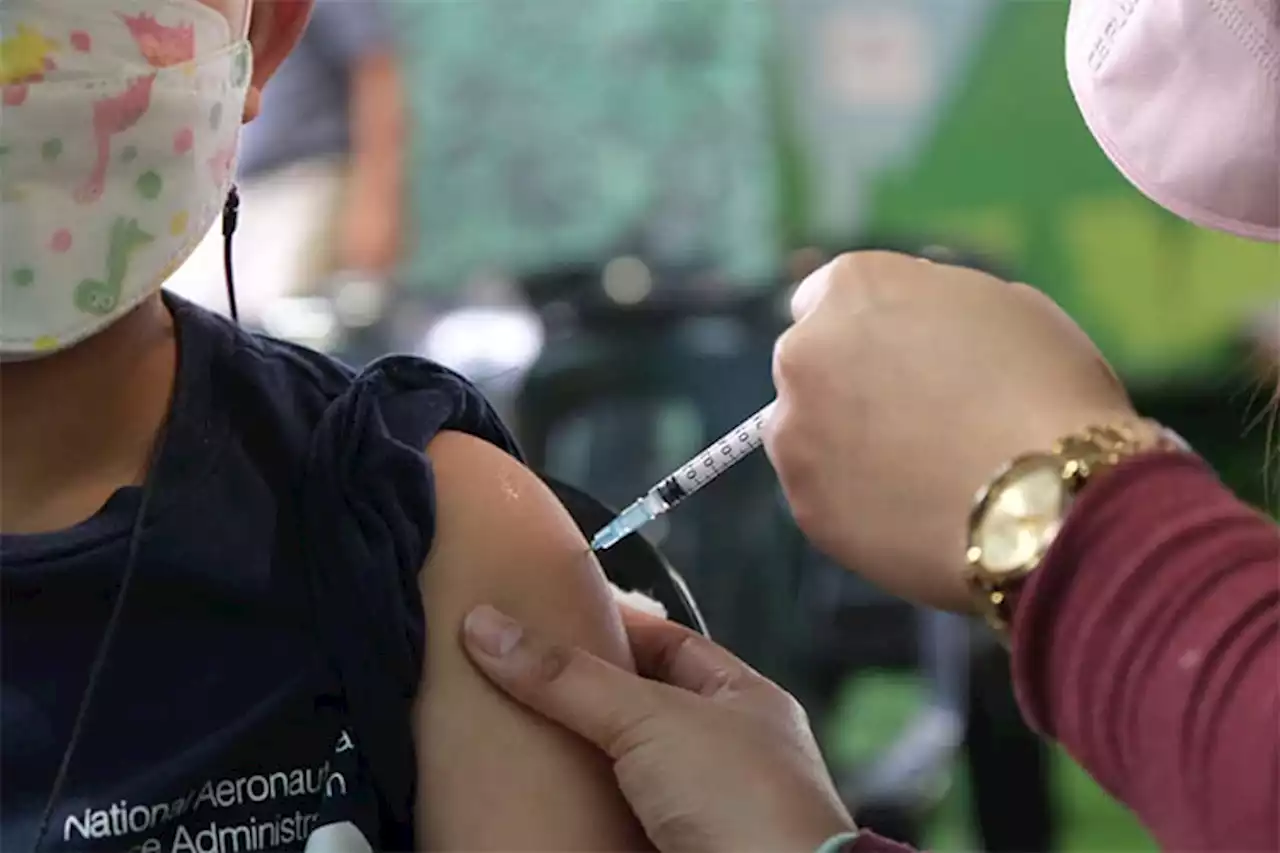FDA approves 2nd booster dose for health workers, senior citizens