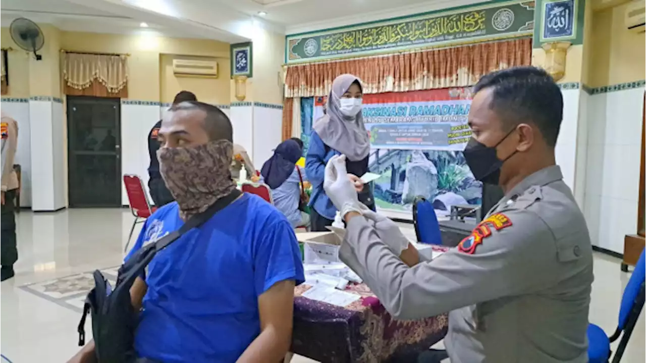 Genjot Vaksinasi Booster Covid-19, Polres Semarang Buka Layanan di Masjid