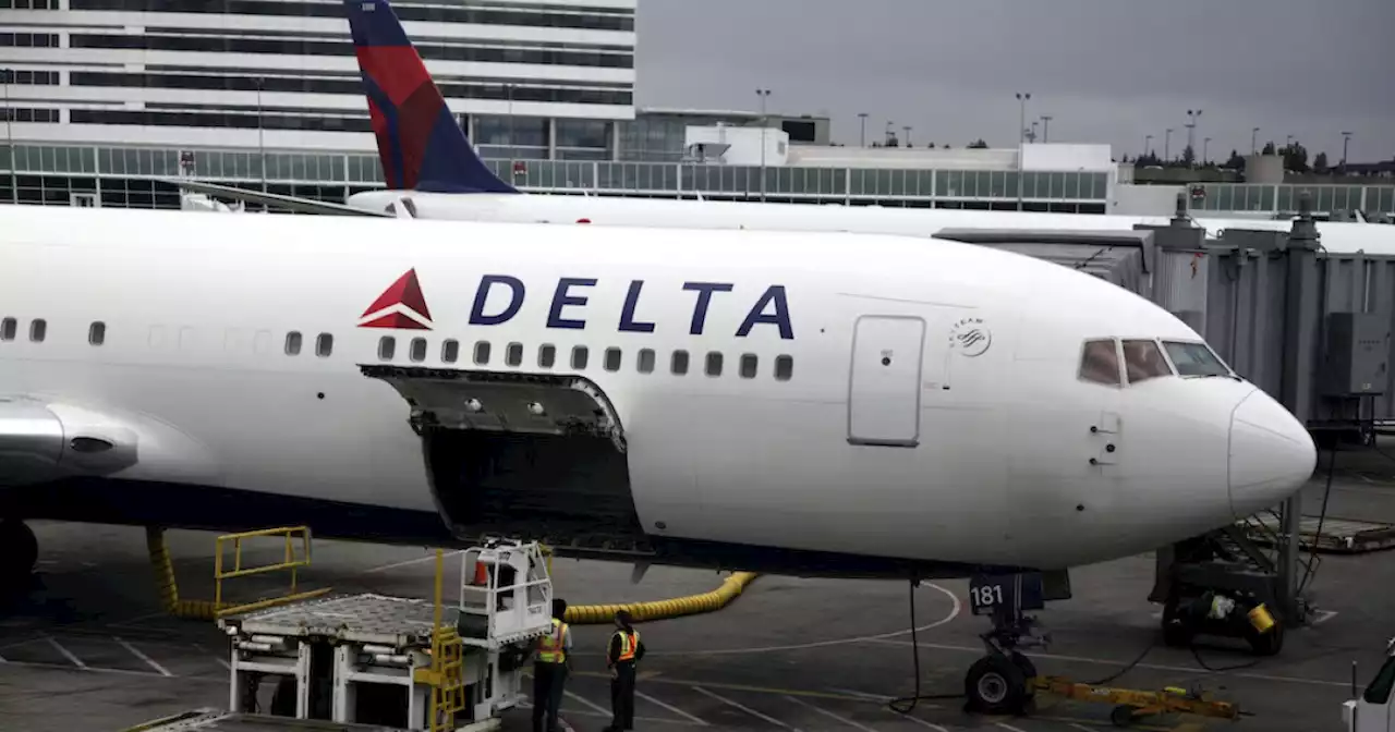 Delta drops monthly surcharge for unvaccinated employees