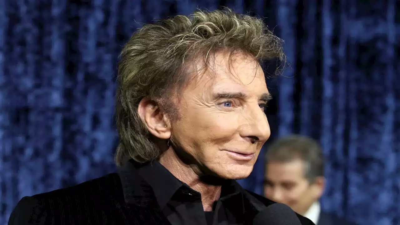 Singer Barry Manilow to miss opening night of off-Broadway show due to COVID