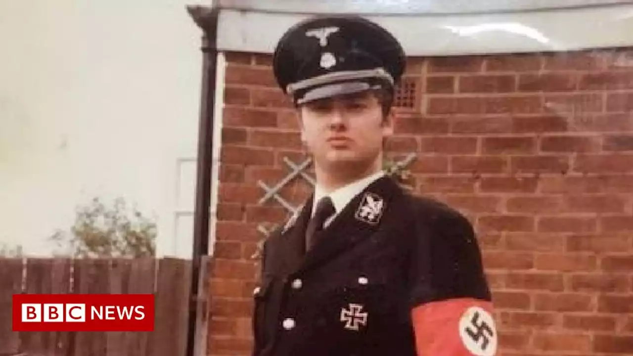 Enfield Southgate Conservatives: Chair resigns over Nazi photo