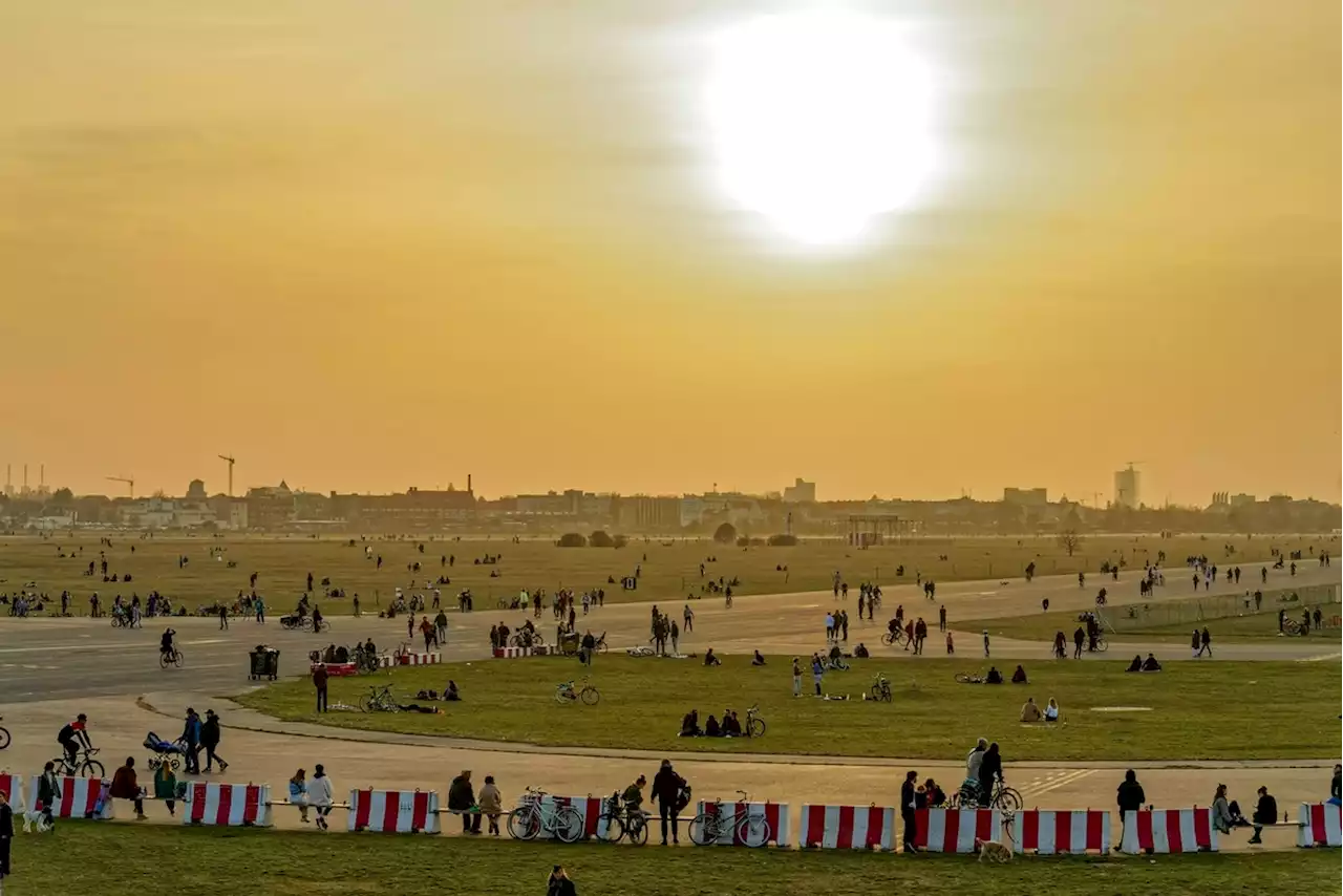 Tempelhofer Feld: Mehrheit der Berliner will Teilbebauung