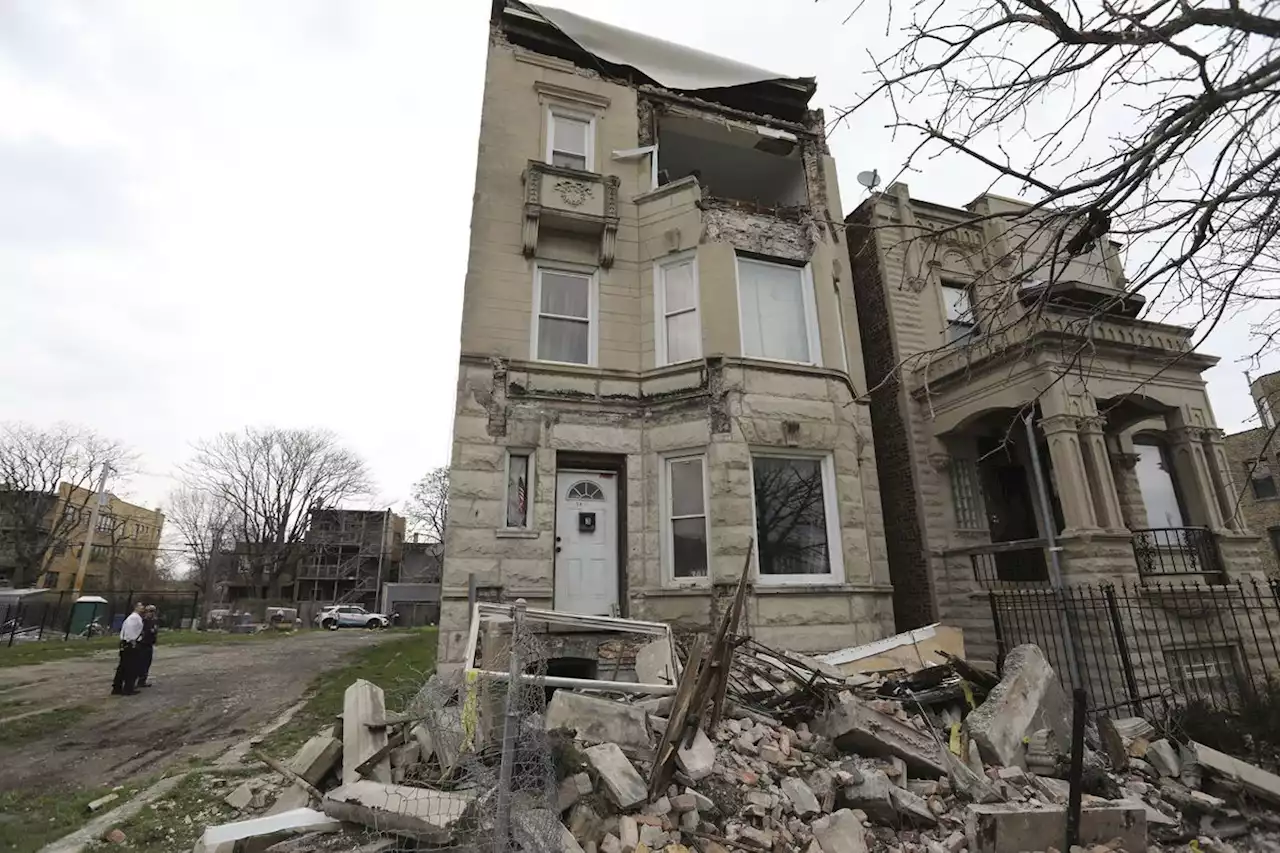 Code violations found in building that collapsed, fatally crushing man, seriously injuring 2 others on West Side