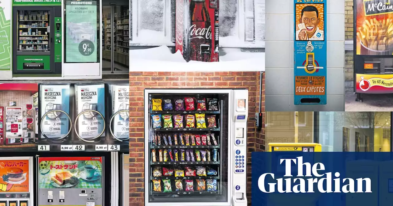 A day in the life of (almost) every vending machine in the world