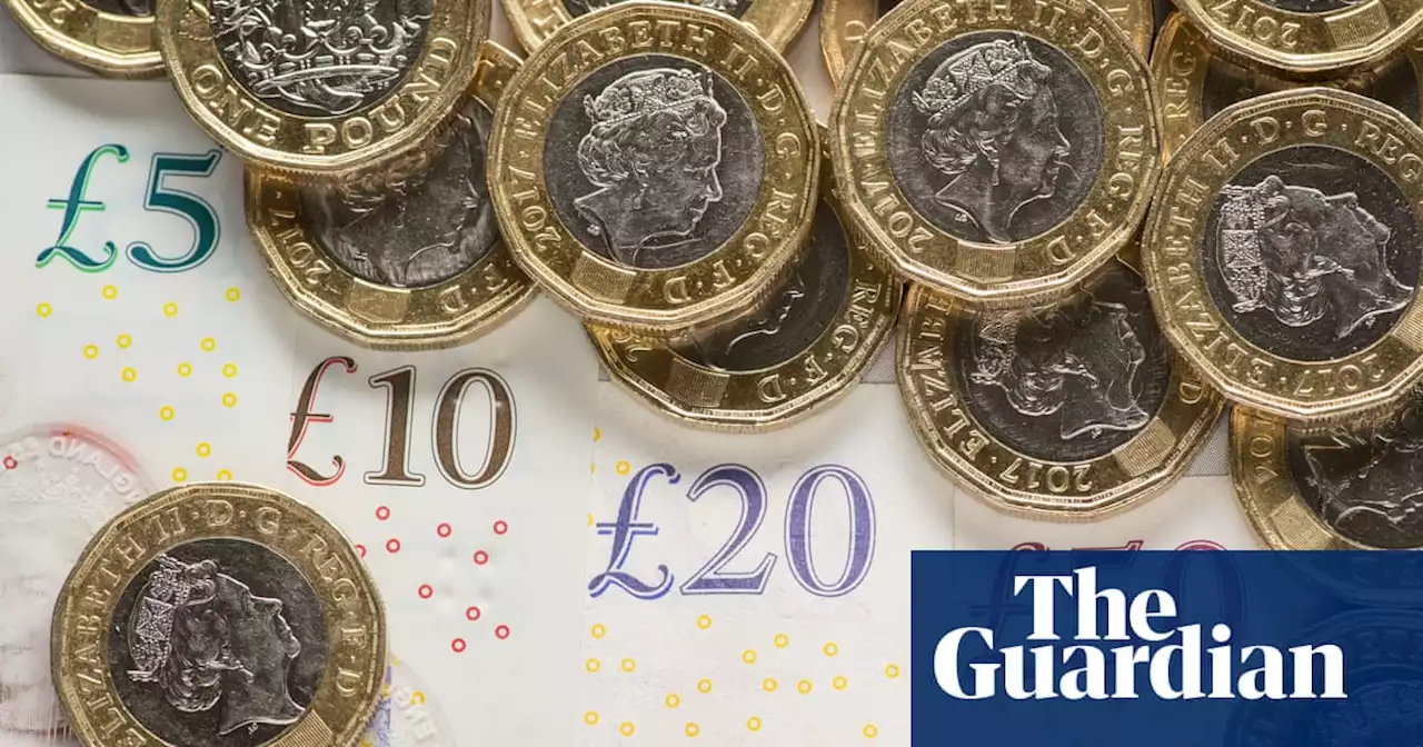High street banks warn of rise in UK customers defaulting on loans