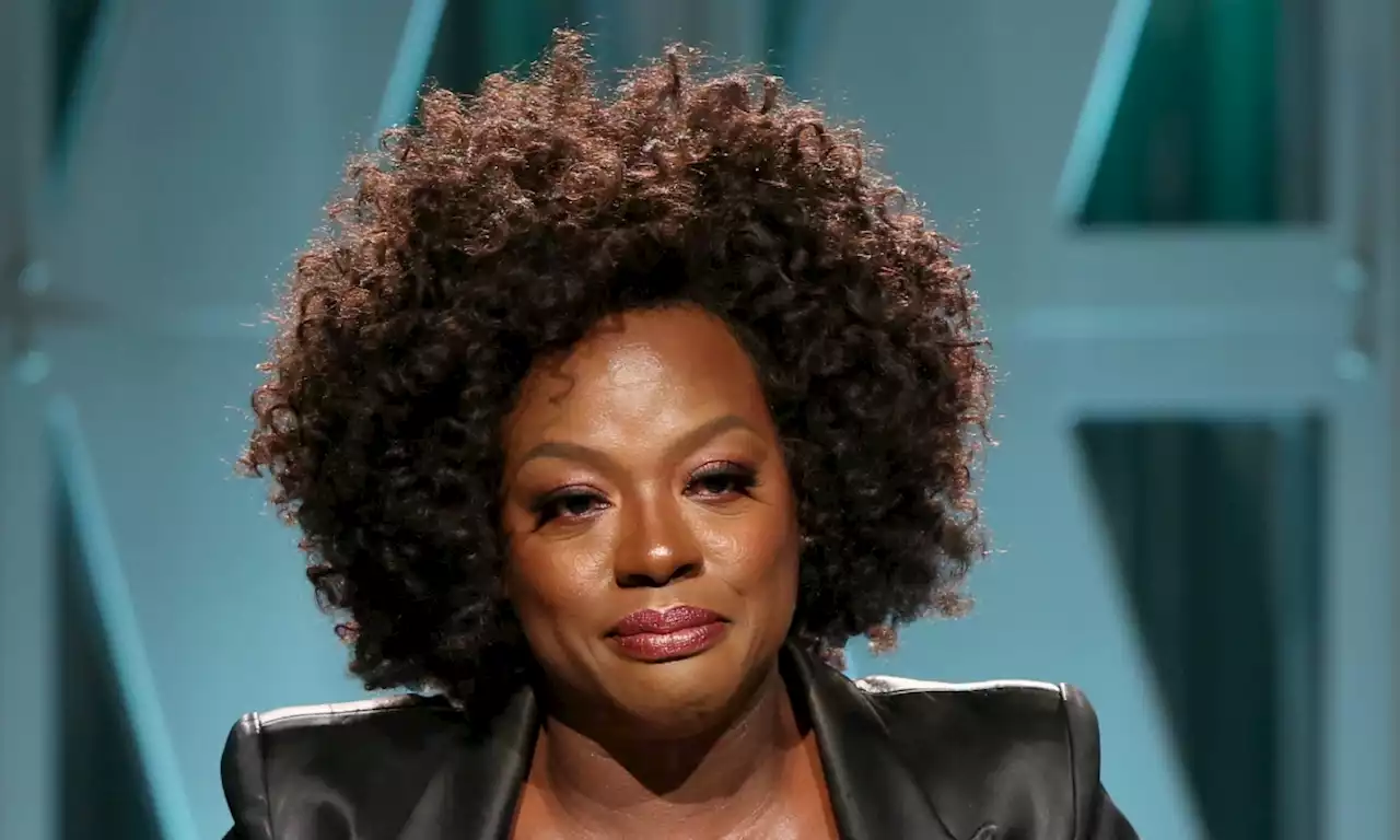 Viola Davis opens up about hard childhood and Michelle Obama in new interview