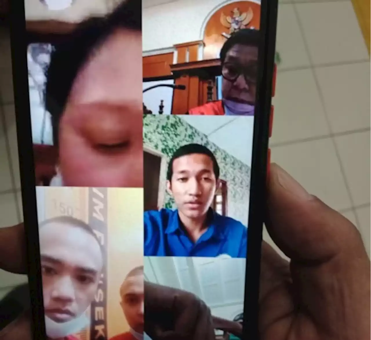 Tiga Sekawan Ketahuan Nyolong TV di Dukuh Kupang