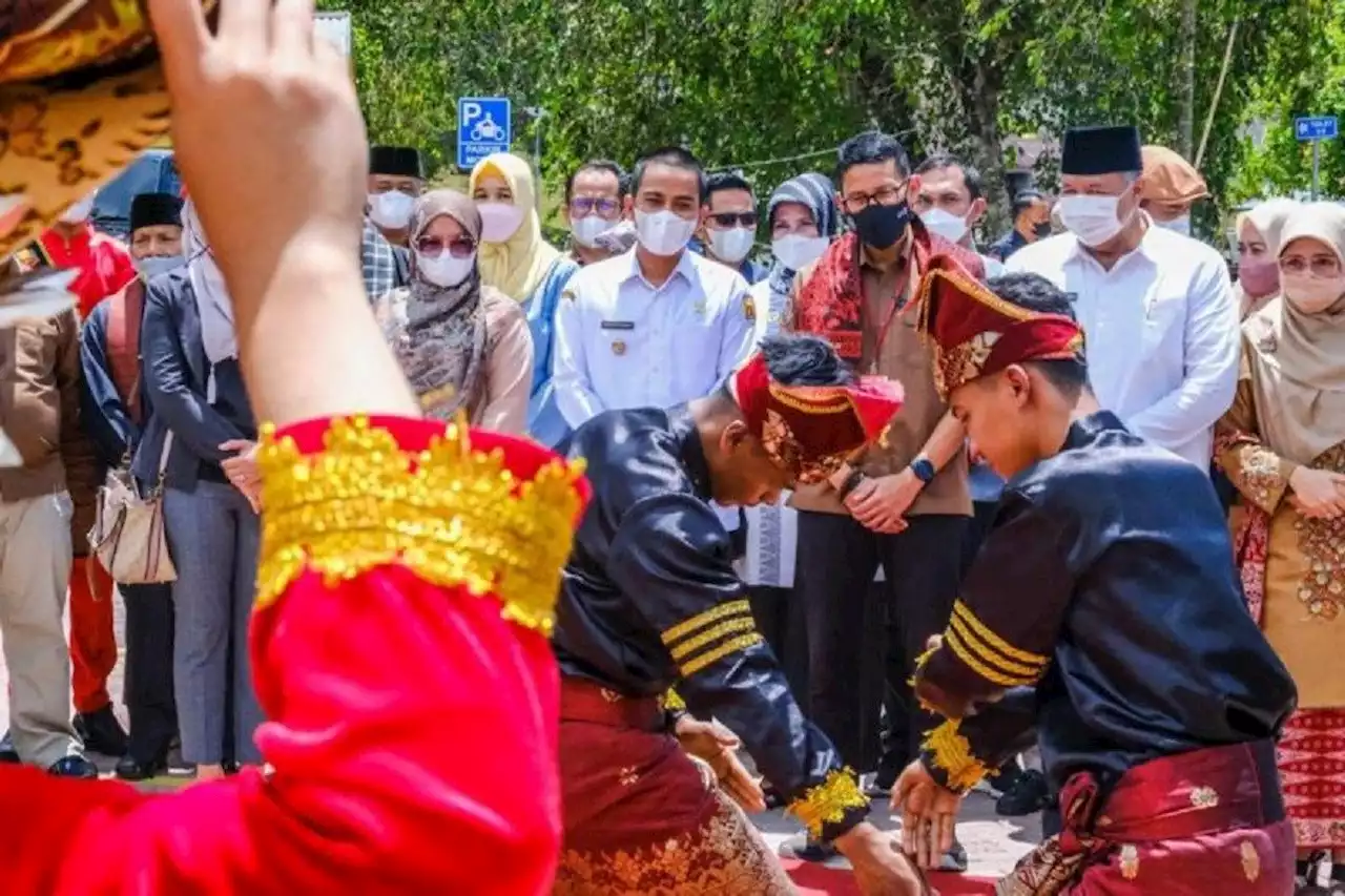 Sandiaga Uno Lihat Peluang Ekonomi di Pulau Belibis