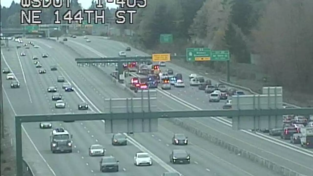 Multicar collision on northbound I-405 blocking multiple lanes