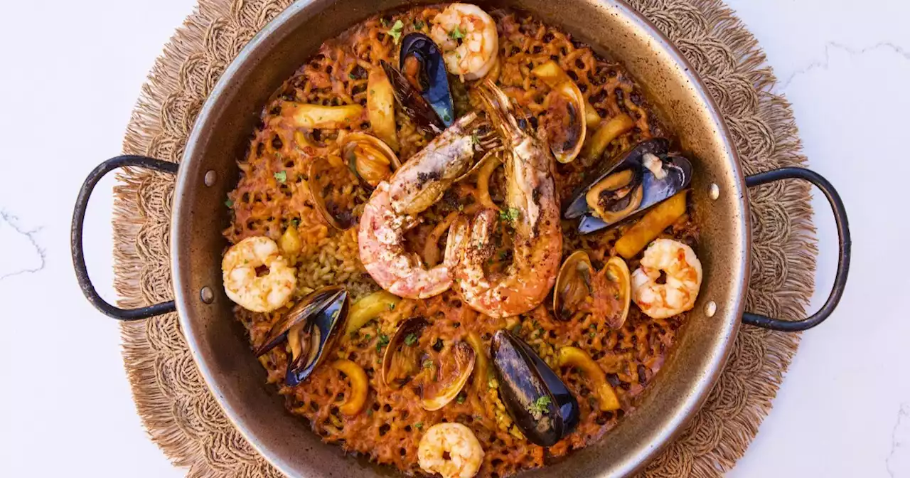 This week in L.A. restaurants: New paella spot Dos Besos, Taste of Eastside returns