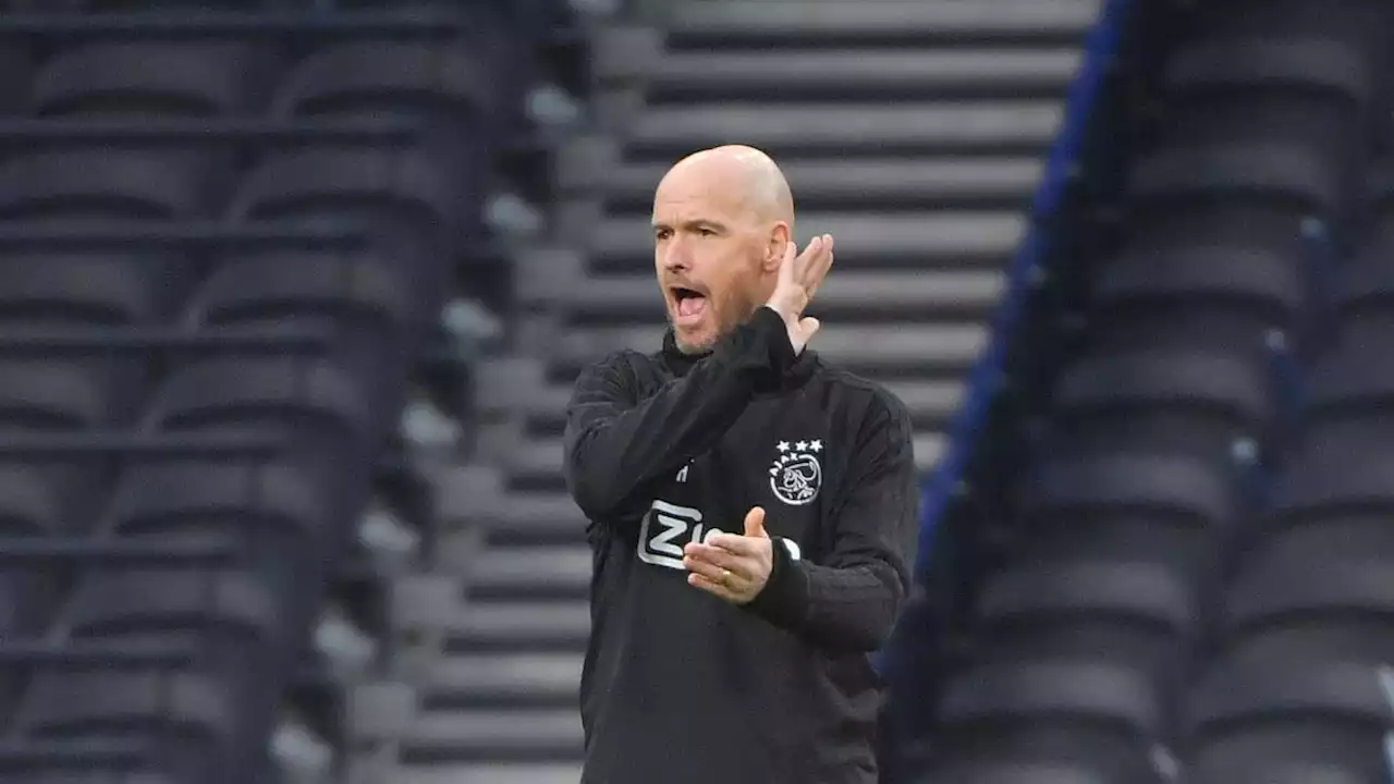 Top 3 Berita Bola: Erik Ten Hag Sepakat Jadi Manajer MU