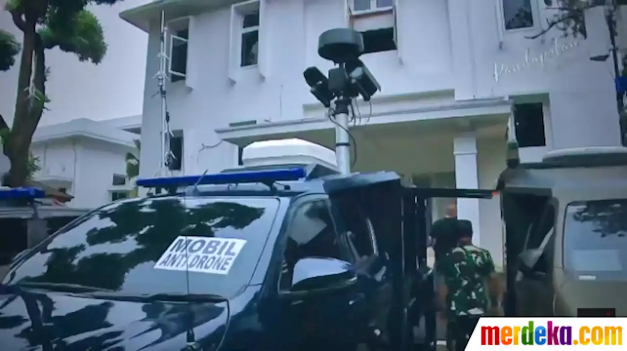 Foto : Intip Mobil Anti Drone TNI Kodam III/Siliwangi, Gagah Berisikan Alat-Alat Canggih | merdeka.com