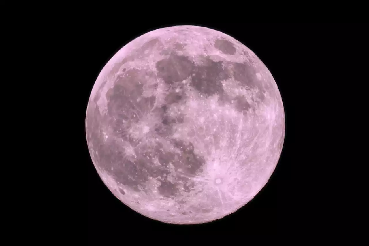 April 2022’s Full Pink Moon In Libra Is Pure Harmony