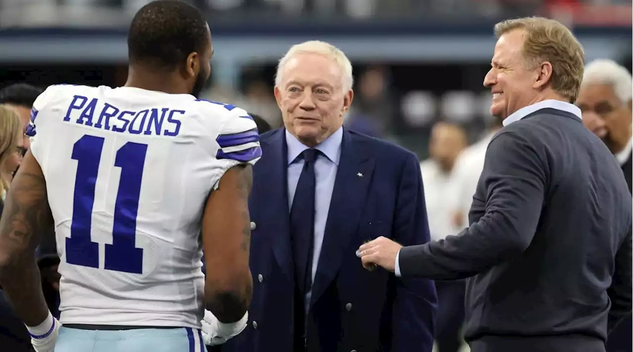 Jerry Jones Says He's Not Opposed to Trading Up During the NFL Draft