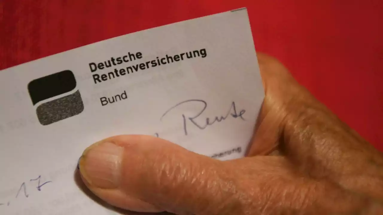 Der Staat muss besser über die Rente aufklären