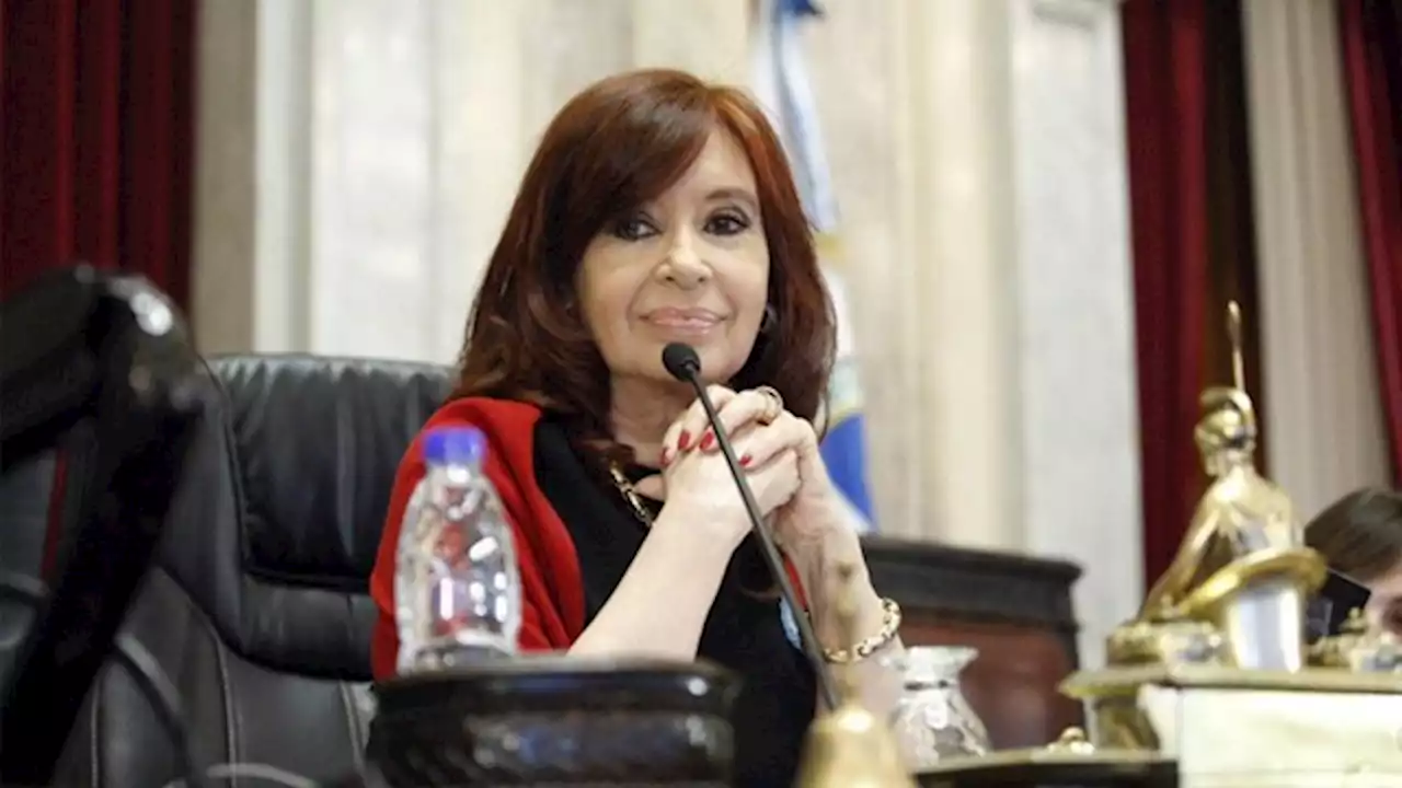 Sobreseyeron a Cristina Fernández de Kirchner en la causa por presunto sobreprecios en la compra de Gas Natural Licuado