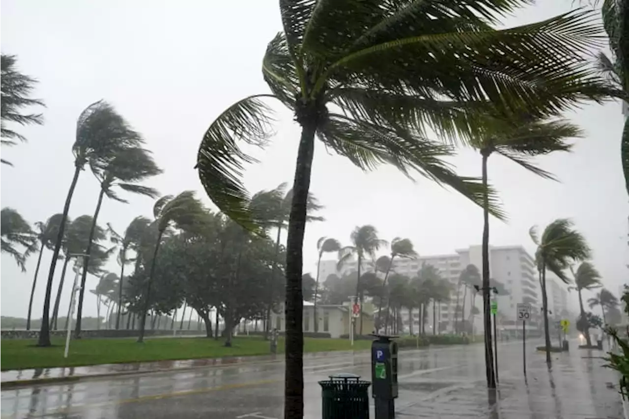 Officials warn Floridians to get ready for hurricane season