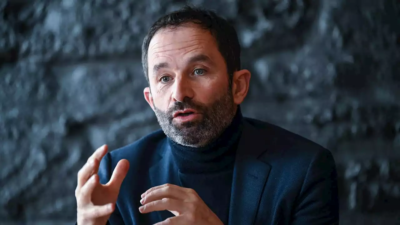 'Je n'aurai pas d'hésitation': Benoît Hamon appelle à voter pour Emmanuel Macron au second tour