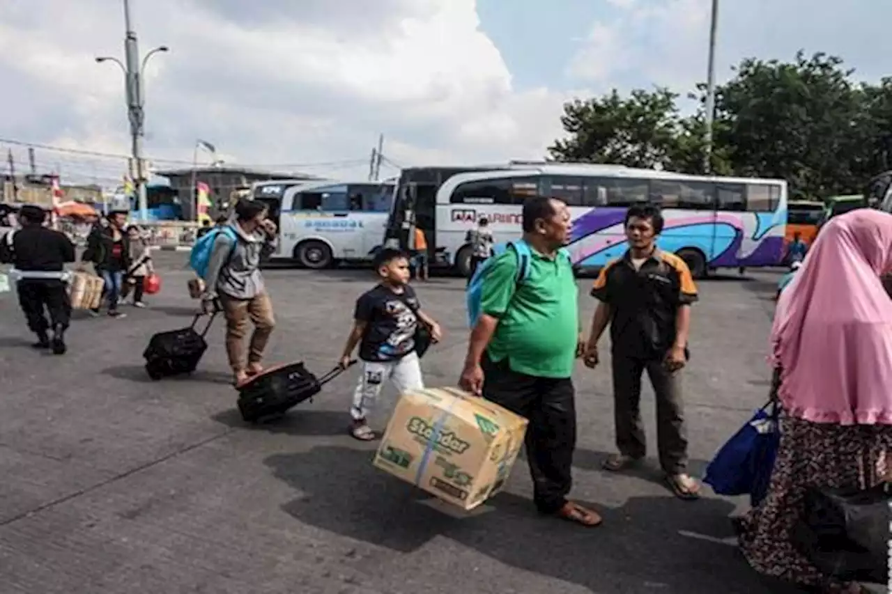 Mudik Gratis Warga Jakarta, Ada 19.680 Tiket Cuma-cuma | Jakarta Bisnis.com