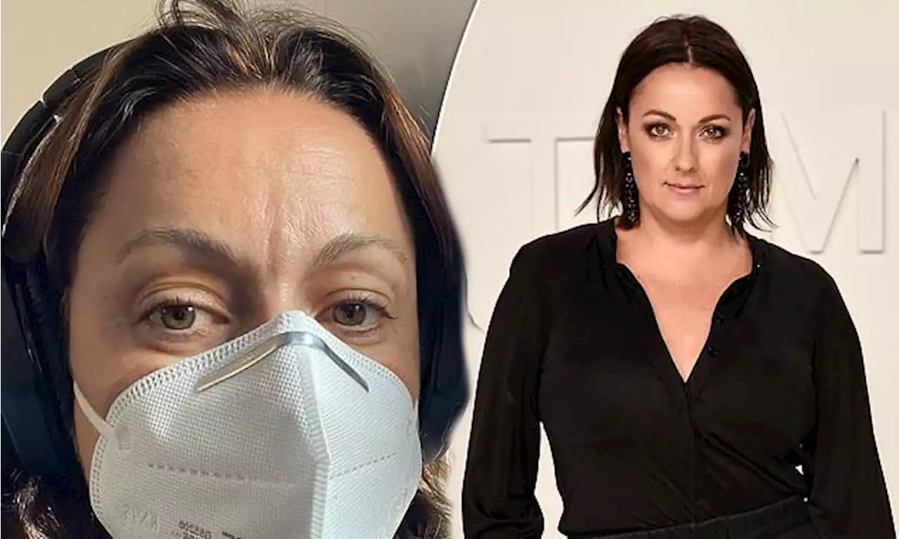 Celeste Barber sits next to flyer who 'took off their mask to sneeze'