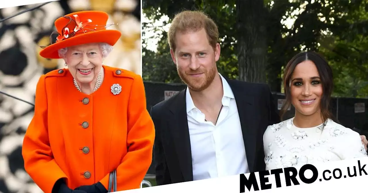 Harry and Meghan make secret trip to visit the Queen on way to Invictus Games