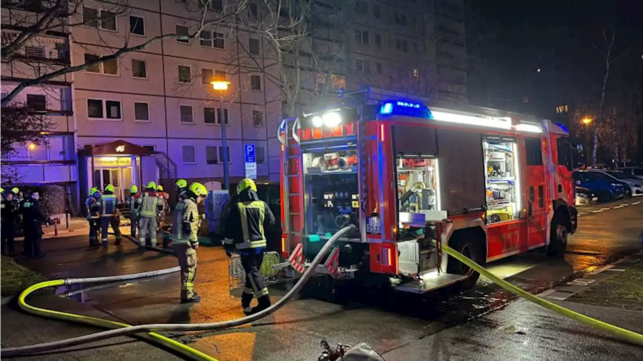 Erneut Brände in Berliner Hochhäusern