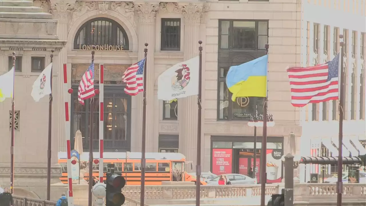 Ferocious Wind Storm Leaves Thousands Without Power, Causes Traffic Headaches in Chicago Area