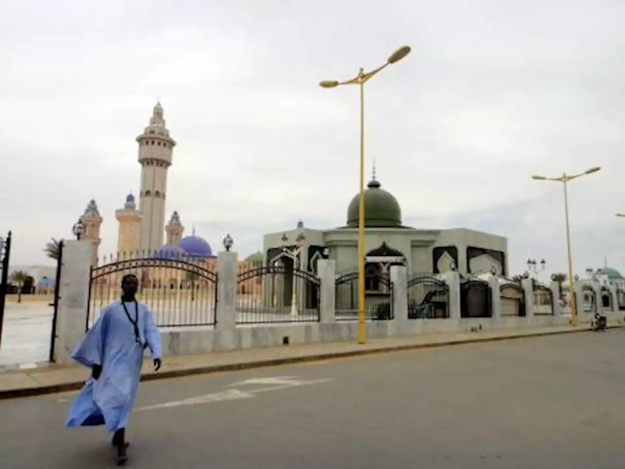 Man Defecates In Kaduna Mosque In Broad Daylight To Win N20,000 Bet | Sahara Reporters