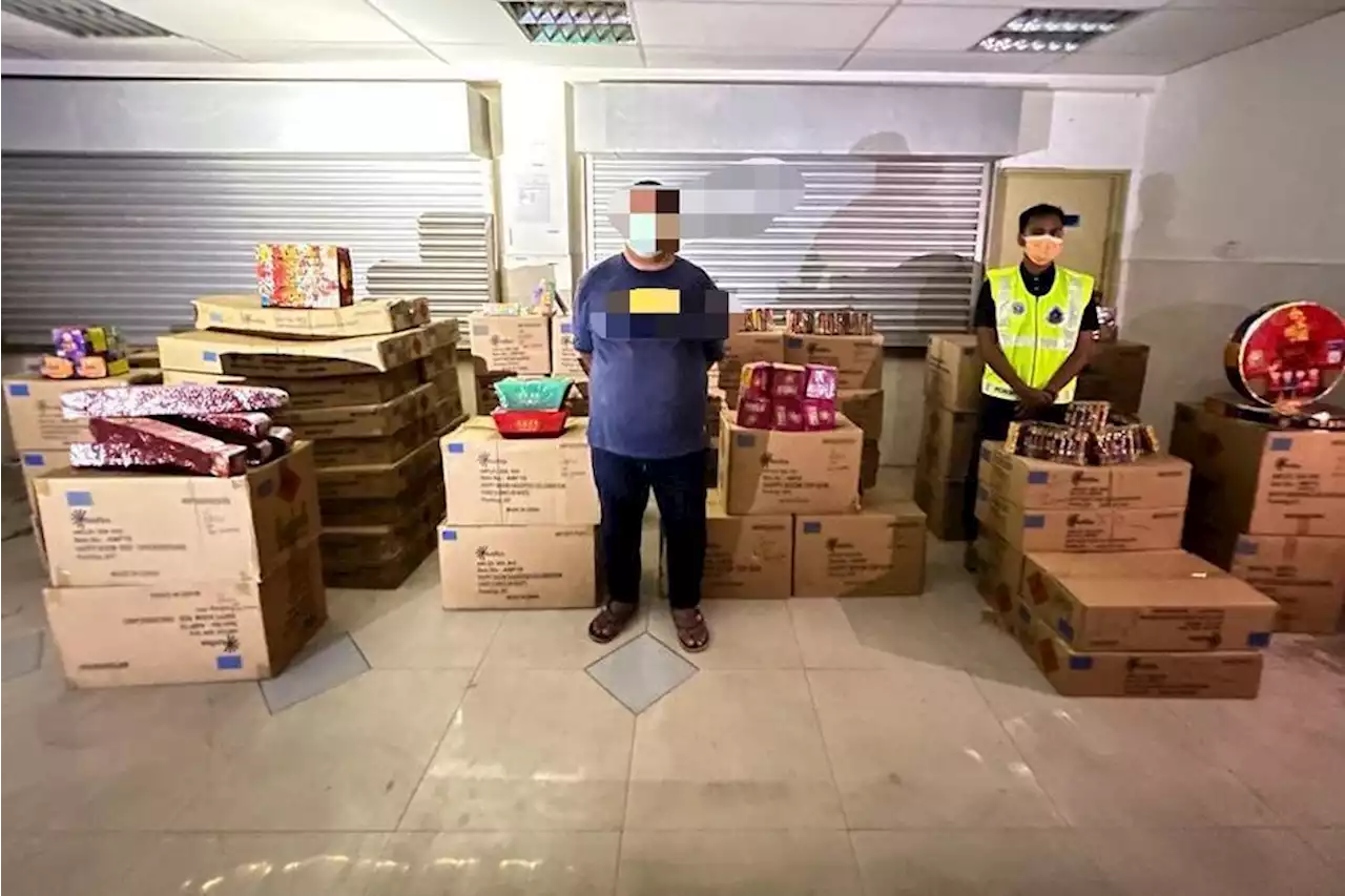 JB cops seize fireworks worth RM83,000