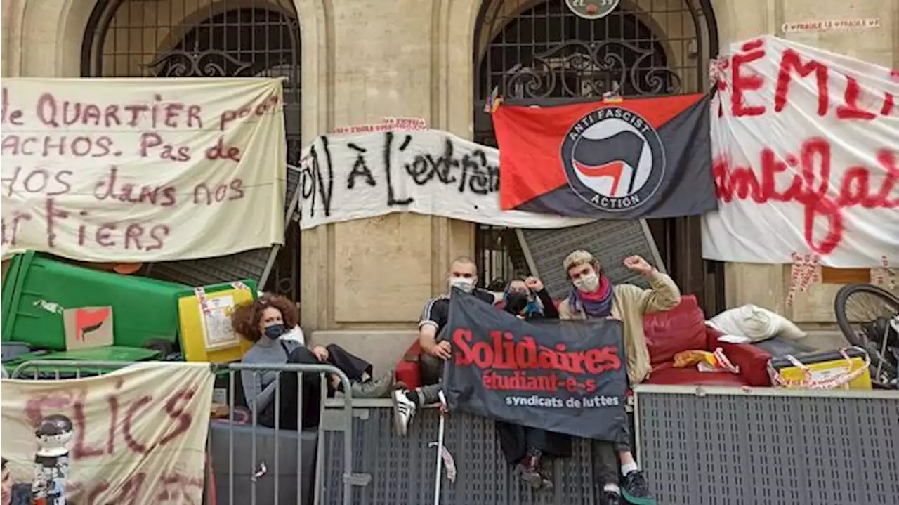 Junge Franzosen tragen ihre Enttäuschung über den ersten Wahlgang auf die Straße