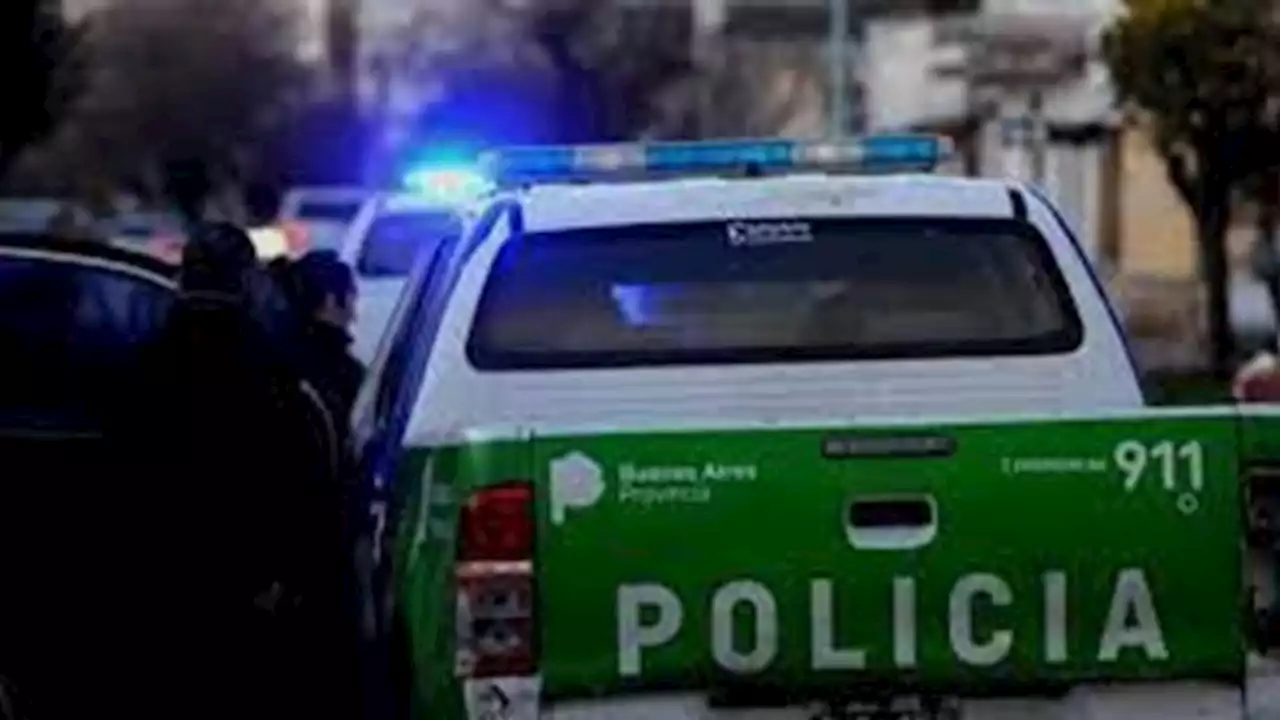 Video: policías iban a rescatar a una mujer que denunció violencia de género y los recibieron con un feroz tiroteo