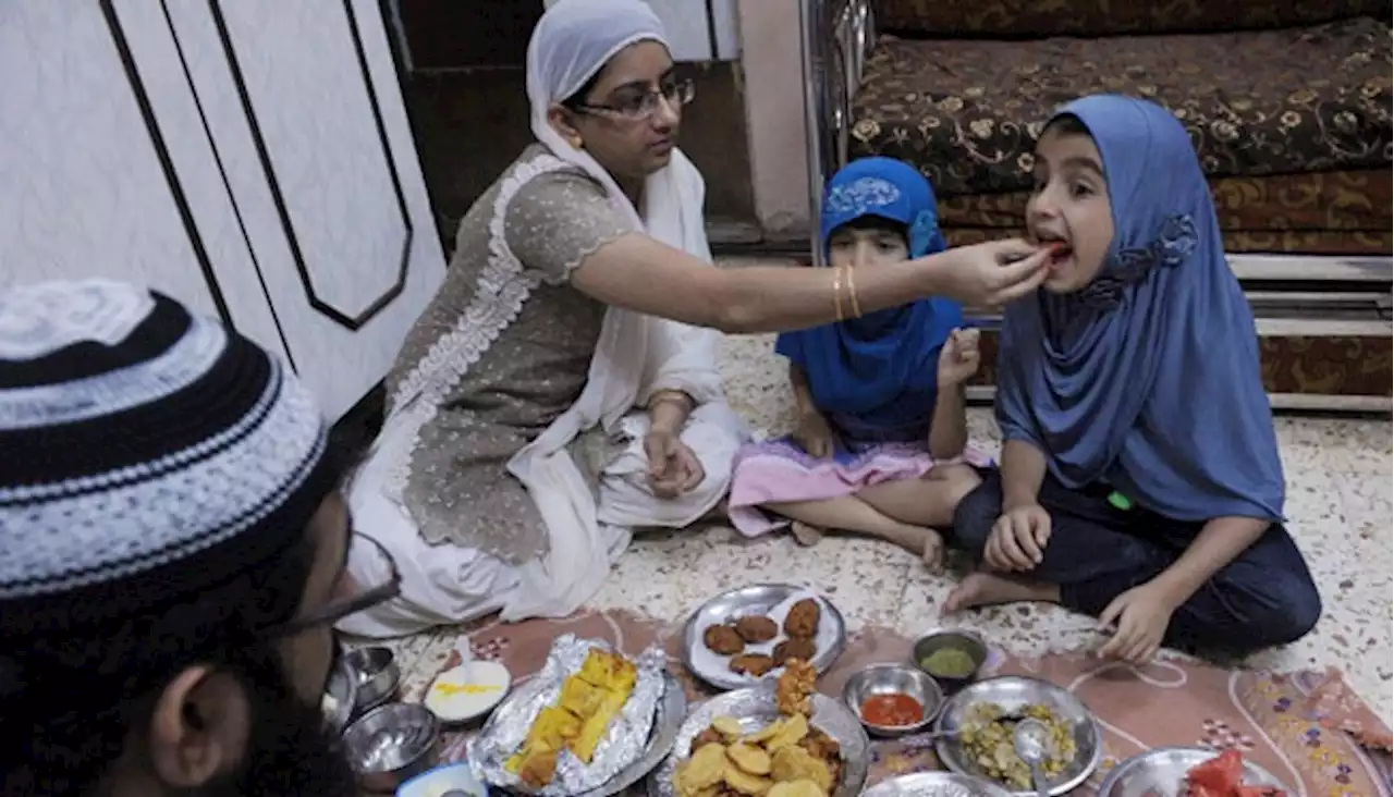 Sahur Tepat saat Ramadan Menurut Ade Rai